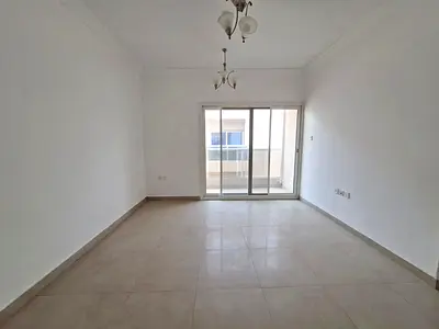 Spacious 1bhk with balcony and 2 bath with parking