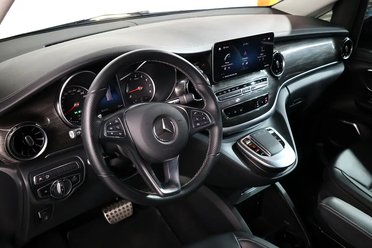 Mercedes-Benz V-Class 2024