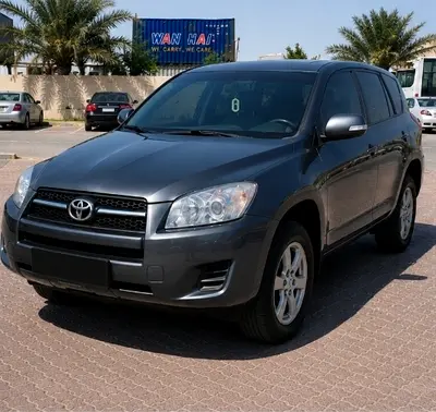 Toyota RAV4 2011 GCC Basic - Well Maintained and renovated