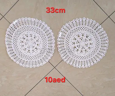Handmade crochet round doilies / placemats (33 cm) - set of 2