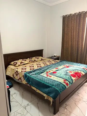 King Size bed with mattress