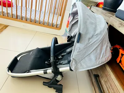 Uppababy V2 rumble seat - Hardly used great condition.