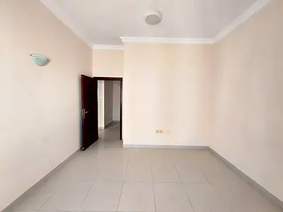 Spacious 1bhk split ac central gas family building with 2washrom in nabba near rolla