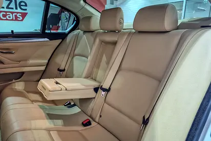 2015 BMW 5-SERIES 缩略图 12