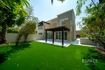 Fully Upgraded | Lake View | Extended