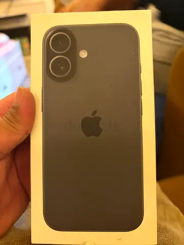 iPhone 17 Black 256GB - slightly used