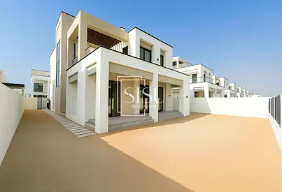 Key in Hand | View Today | Community Expert