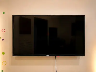 Super General LED TV