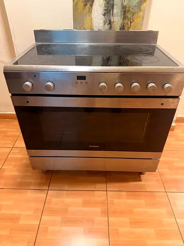Siemens 5 ceramic hobs cooker
