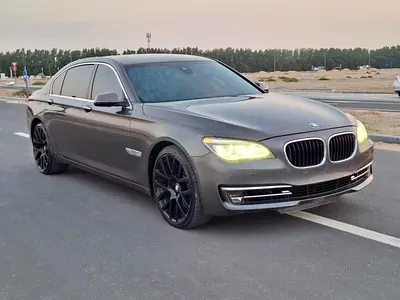 BMW 7-Series 750Li 2013 GCC Specs