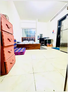 Studio furnished
