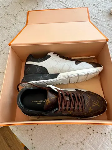 Louis Vuitton « Run Away » shoes