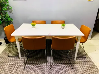 White Dining Table with 6 Tan Chairs - Modern Set