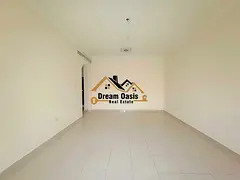 Massive 1600 Sqft 2BHK with Balcony for Bachelors – Old Commercial