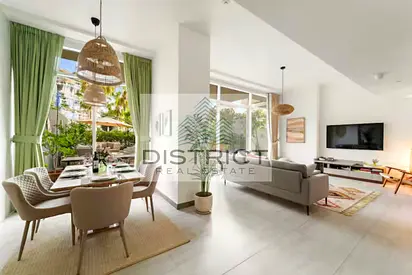 Fully Furnished Duplex/2572 Sqft With Garden/Upgraded Maids Room