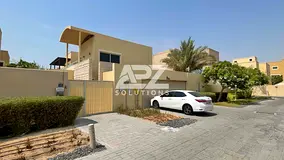 5-Bedroom Villa | Driver+Maid Room | Close To Amenities | Well Maintained