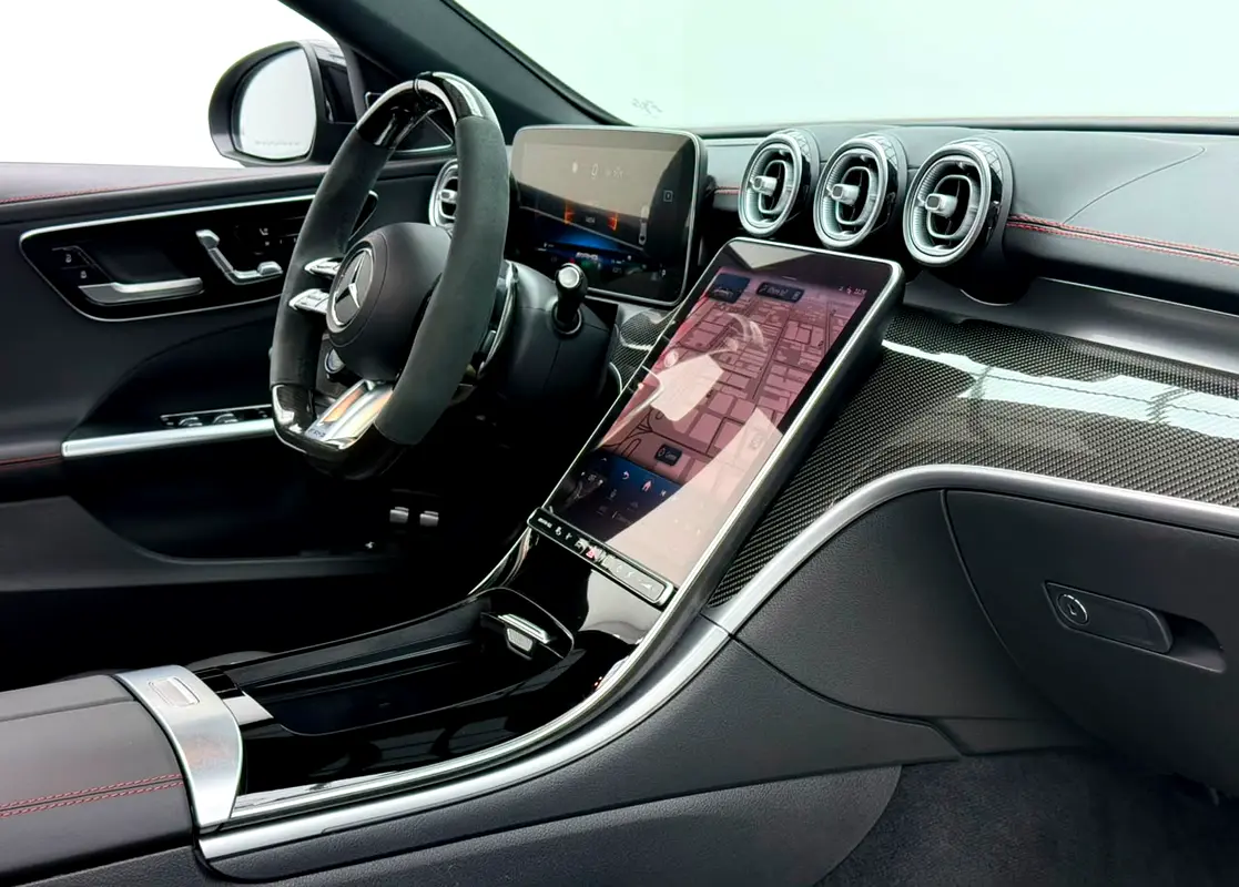 Mercedes-Benz C-Class 2024