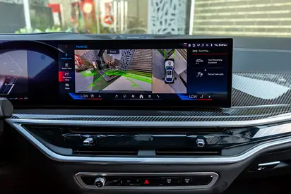 2025 BMW X6 — миниатюра 20