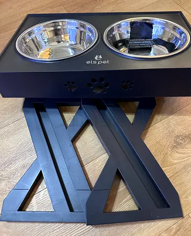 Brand new Els pet feeding bowl, dog harness and leash set ( free grooming foam)