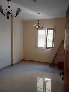 HE HAVE 1BHK APARTMENT NEAR SAUDI GERMAN HOSPITAL JUST 27K