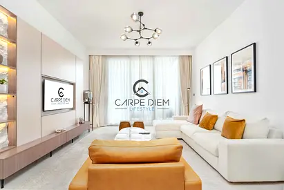 Beachfront One Bedroom with Harbour and Ain Dubai View