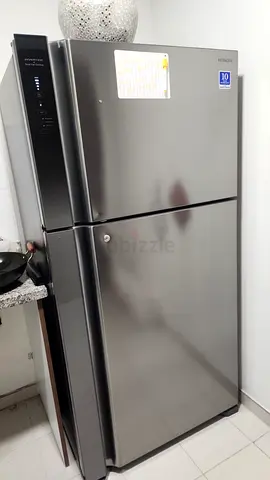 Hitachi fridge 720Litter capacity