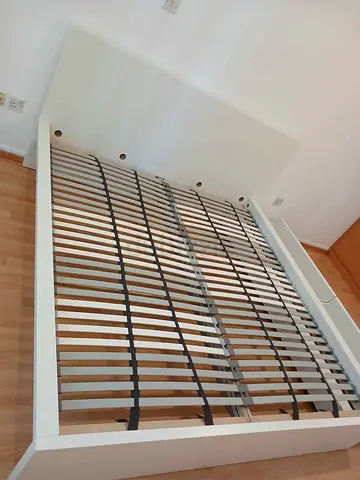 IKEA malm king size bed frame with two storage drawers