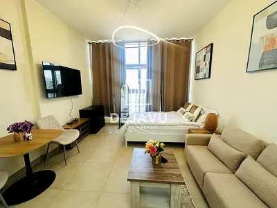 Spacious Studio | Investor Deal |Fully - Furnished