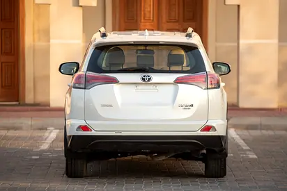 2016 Toyota RAV 4 — фото 7