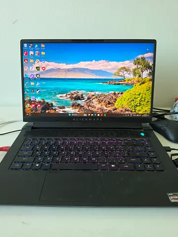Alienware M15 R5 (Original charger Included)