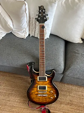 Used Single-Cut Electric Guitar - Sunburst Quilt Top, Dual Humbuckers