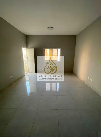الايجارسنوي عجمان منطقة الجرف 3 جنب مدرسة ودليم بارك عجمان البنايه عائلات اول سكن غرفه وصاله بلكونه تكيف مركزي 2 حمام  خزانات بالحوائط