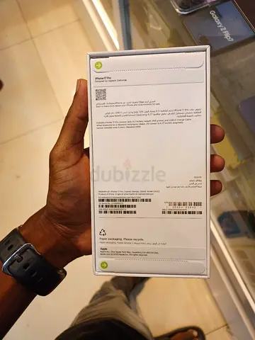 i phone 17 pro  256 orange