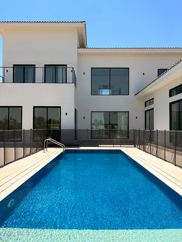 Landscaped Garden II Huge Garden II Swimming Pool
