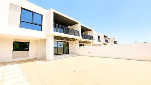 Contemporary Living | Ready To Move | A Must See