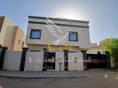 فيلا للإيجار في منطقه الياسمين ثاني ساكن 4 غرف ماستر تكييف مركزي وموقع مميز سهل والمخرج للشارقه ودبي