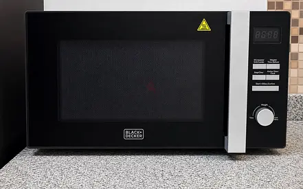 BLACK+DECKER 28L Microwave Oven
