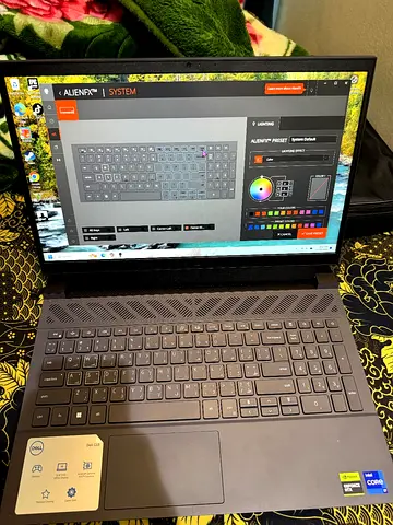 Dell G15 core i7 13gen HX  32GB DDR5 ram 1TB nvme SSD 6gb  Nvidia RTX