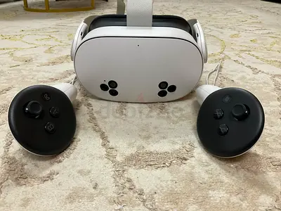 128gb Meta Quest s3 VR Headset with Controllers - Good Condition