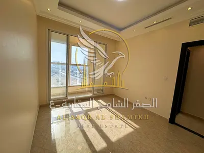 شقه للايجار السنوي ثلاث غرف صاله منطقه الروضه عجمان موقع مميز سهوله الوصول لمخرج دبي والشارقه