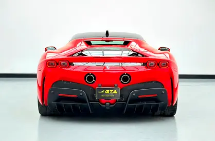 2023 Ferrari SF90 STRADALE — миниатюра 5