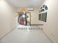Spacious Studio for family on road building