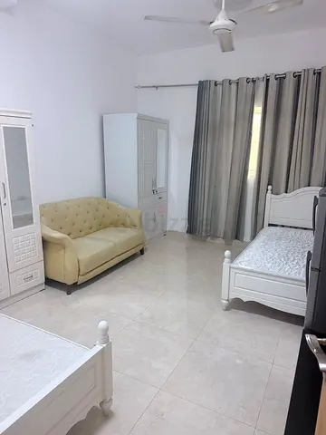 Al nahada bed space for ladies fully furnished WiFi near dubai border Al nahada sharjha