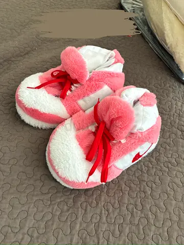 ONE SIZE Soft Pink Plush Baby Slippers - Cute Design