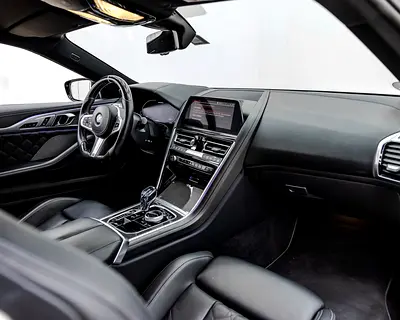 صورة 8 لـ 2019 BMW 8-SERIES