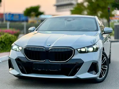 2024 BMW 5-SERIES — миниатюра 3