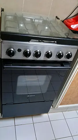 Cooking range