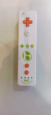 Nintendo Wii Remote Controller (yoshi edition) - Good Working Condition