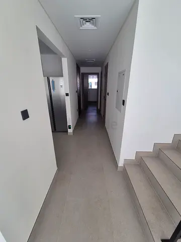 DIRECT - 4Bed Room Available For Rent