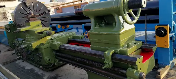 Layth Machine